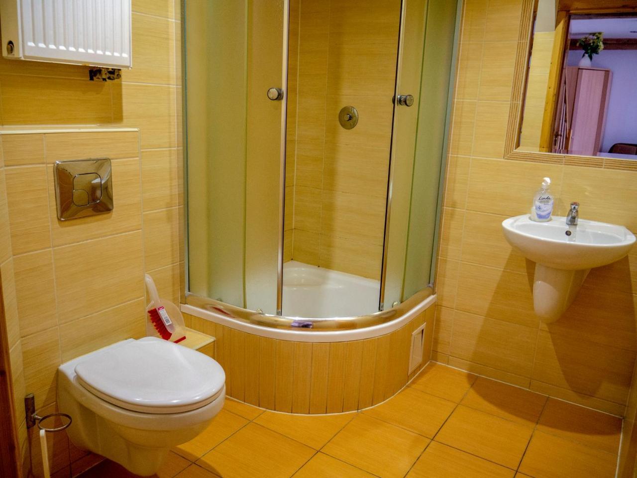 Nocleg ze śniadaniem Ani Konferencje Imprezy Wypoczynek 3*